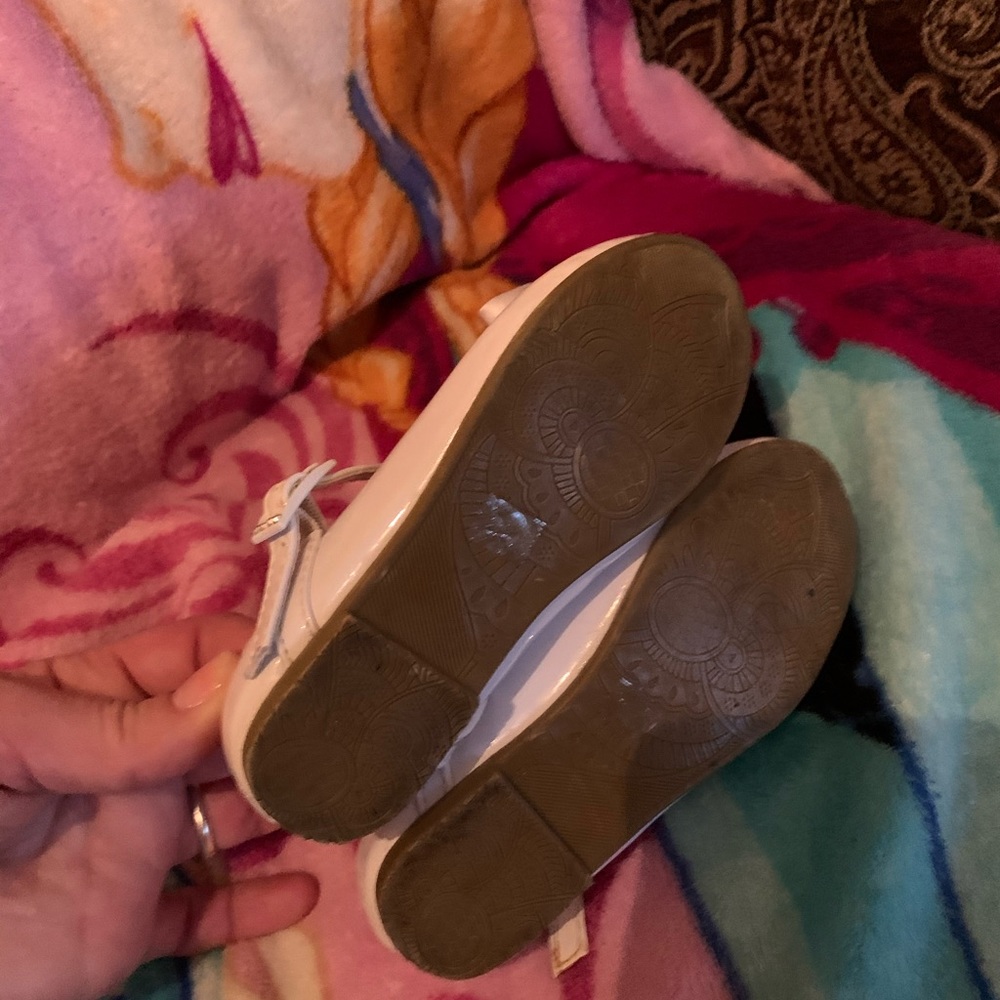 Shoes - Picture 3 of 5